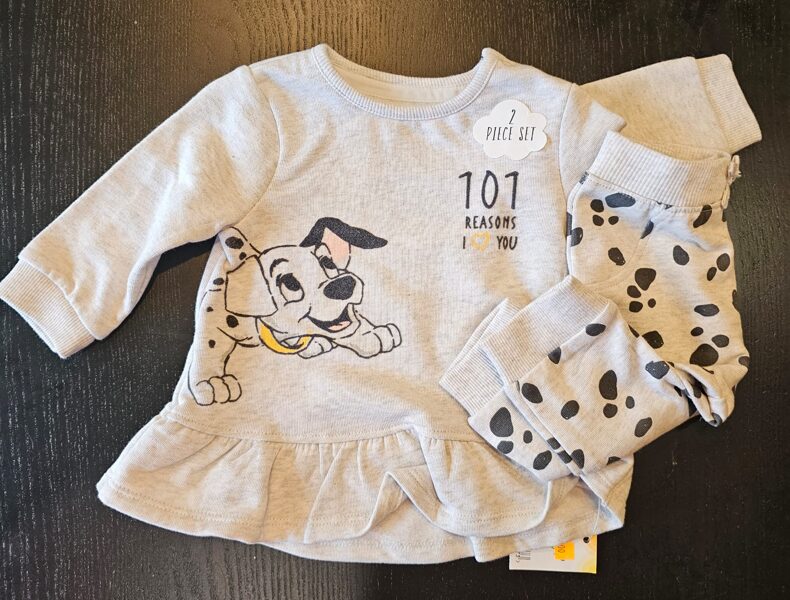 # tunika+bikses pelēkas ar 101 dalmācieti 56-62 cm