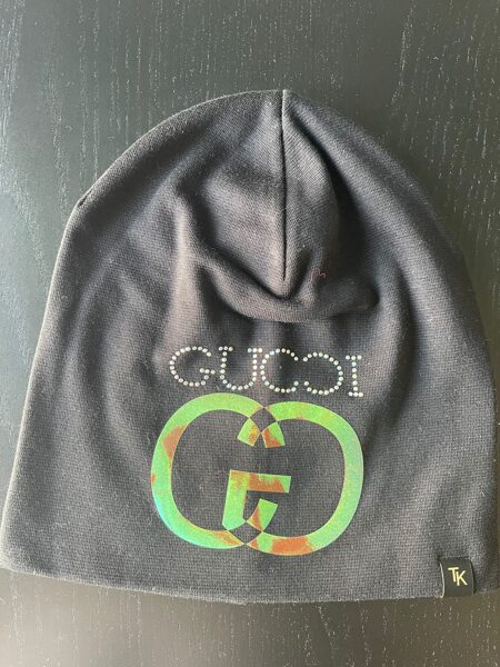 CEPURE melna/ar spīdīgu logo CG un akmentņu uzrakstu GUCI /audums/odere/8-15 gadi