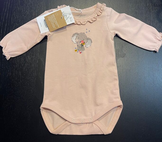 # garroku body ar cakiņām 56 cm, smilšu krāsā ar ziloni NAME IT