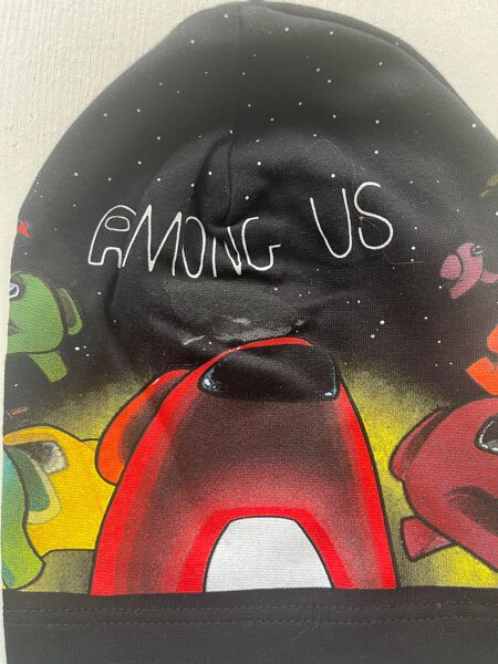 Puišu cepure/plāna/MELNA AR KRĀSĀM/AMONGUS TĒLI/platums 12 cm/dziļums 20 cm