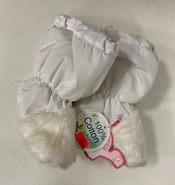 Siltie zābaciņi ratos sēdētājiem/Balti