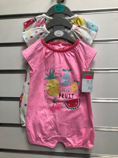 Vasaras romperis 3gb/0-3 mēn./62cm/Ar augļiem.