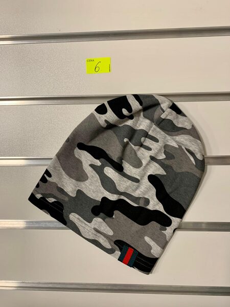 Pavasara cepure zēniem/Zaļi, melni, pelēkos toņos/Izmērs paredzēts 1-3 gadi/Jāmēra