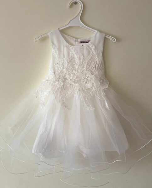 #KLEITA SVĒTKIEM/IZMĒRS - 498CM/BALTA, BEZ ROKĀM.