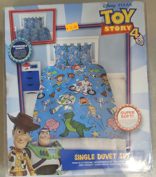 # gultas veļa rotaļlietu stāsts 135x200 cm ar dažādām rotaļlietām