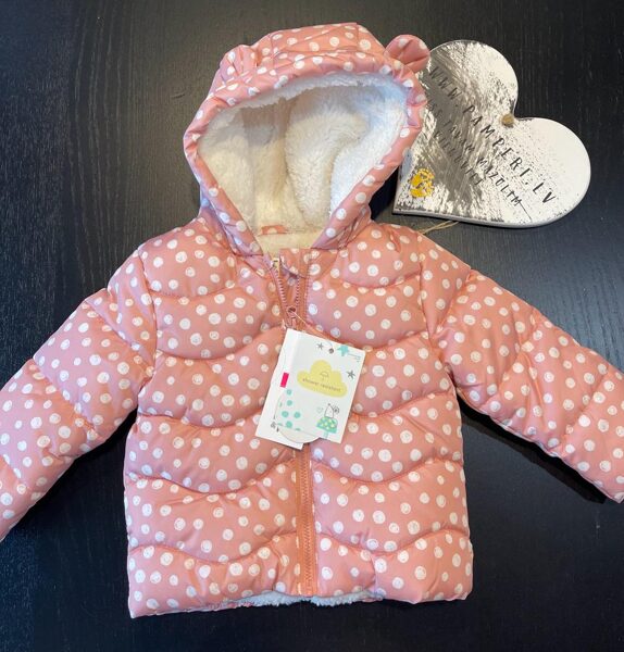 # Rudens lietus izturīga virsjaka ar kapuci, rozā krāsā ar baltiem punktiņiem 74 cm