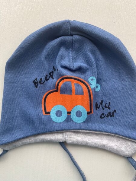 Puišu cepure/plāna/sasienama/blāvi zila ar oranžu mašīnu/platums 20 cm/dziļums 15 cm