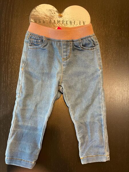 #Džinsas zilā krāsā ar rozā gumijas daļu 74 cm