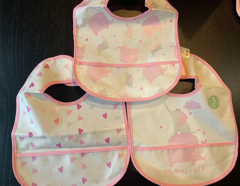 #priekšauts mitrumizturīgs/3gb/balti ar rozā akcentiem