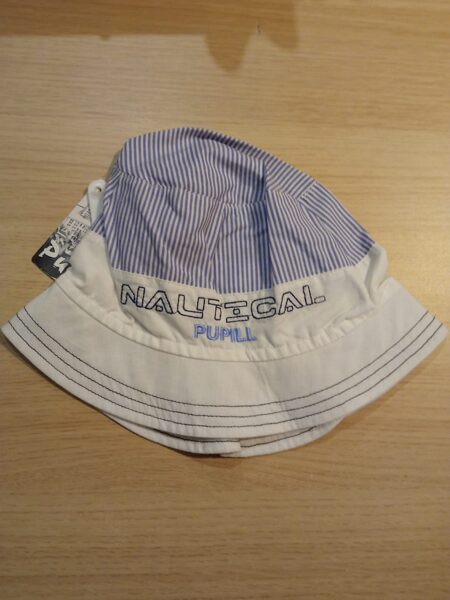 Platmale, balta ar zilām strīpām augšpusē un uzrakstu Nautical Pupill 48-50 izmērs