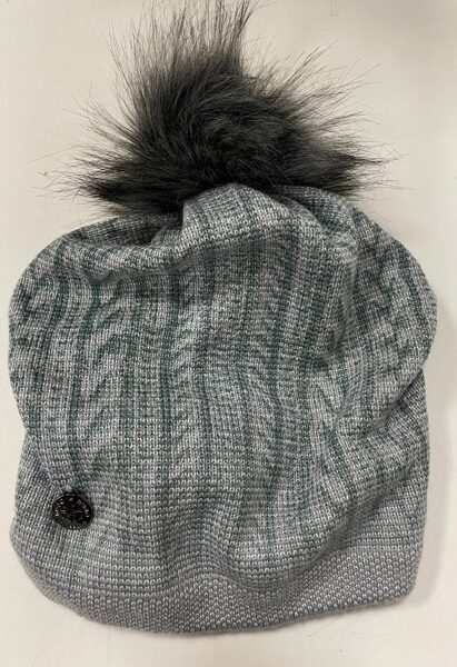 #Cepure/pelēka ar zaļu rakstu/bumbulis/siltā odere/10-20 gadi