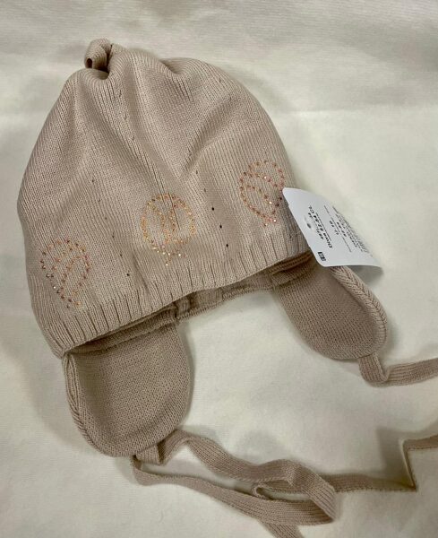 #Cepure/sasienama 52-54 cm/smilšu krāsa/ adīta ar spīdumiem/kokvilnas odere 5902497841478